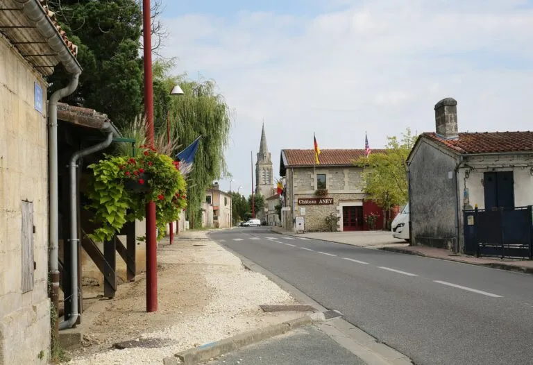 Cussac-Fort-Médoc  (33460)