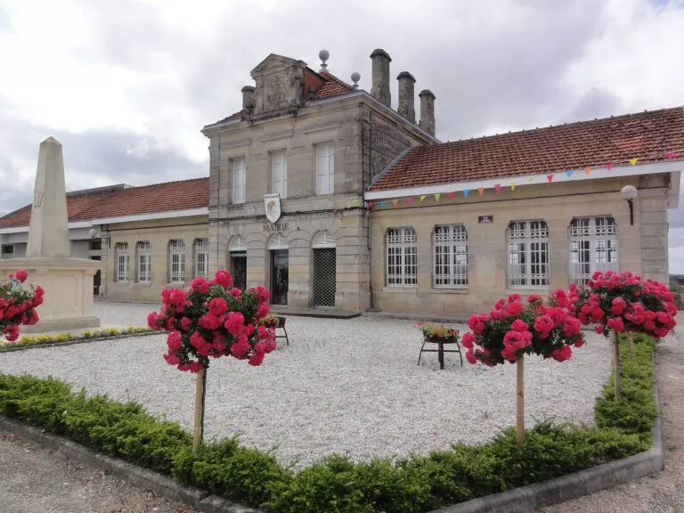 Prignac-Et-Marcamps  (33710)
