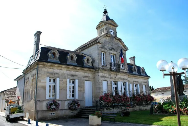 Saint-Denis-De-Pile (33910)